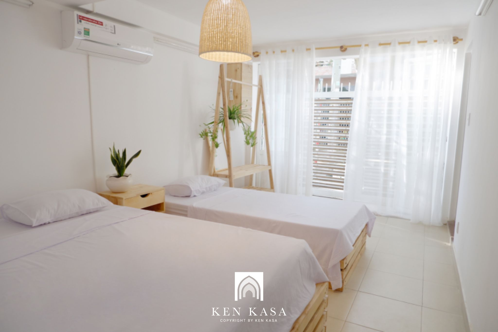 mẫu thiết kế phòng homestay với phong cách tối giản